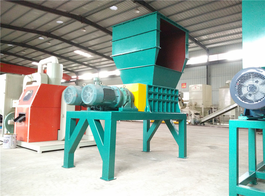 Four Shaft Shredder/Plastic/waste/metal/wood/barrel/foam/woven bag shredding machine